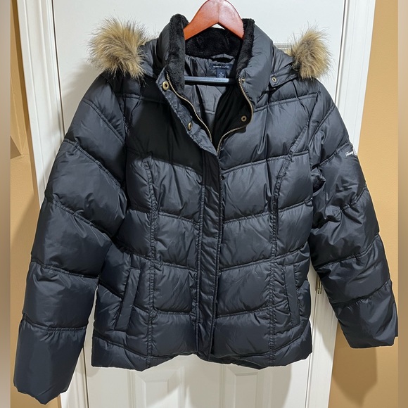 Tommy Hilfiger Women’s Size XL Winter Jacket - Picture 4 of 9